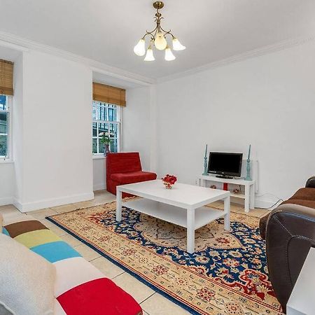 Edinburgh Perfect Location Appartement Buitenkant foto